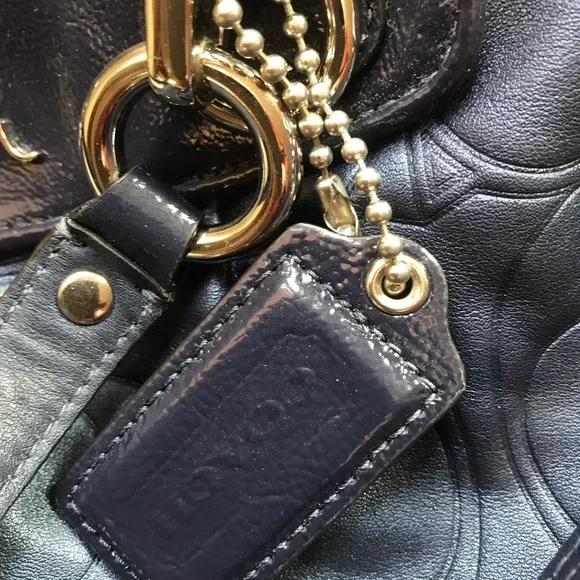 Coach Leather Signature C bag - Picture 9 of 13